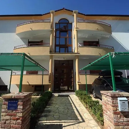 Ana Wellness L Apartamento *